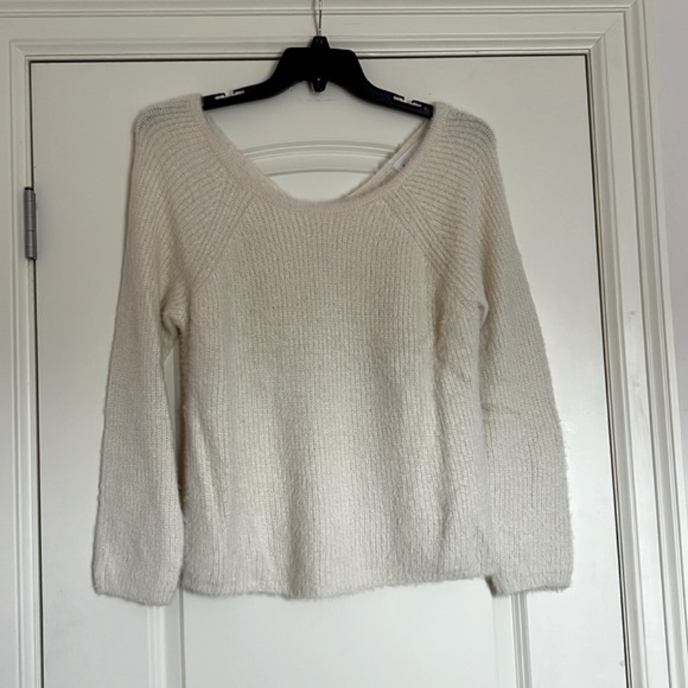 Olive+Oak Fuzzy Criss Cross Back Sweater